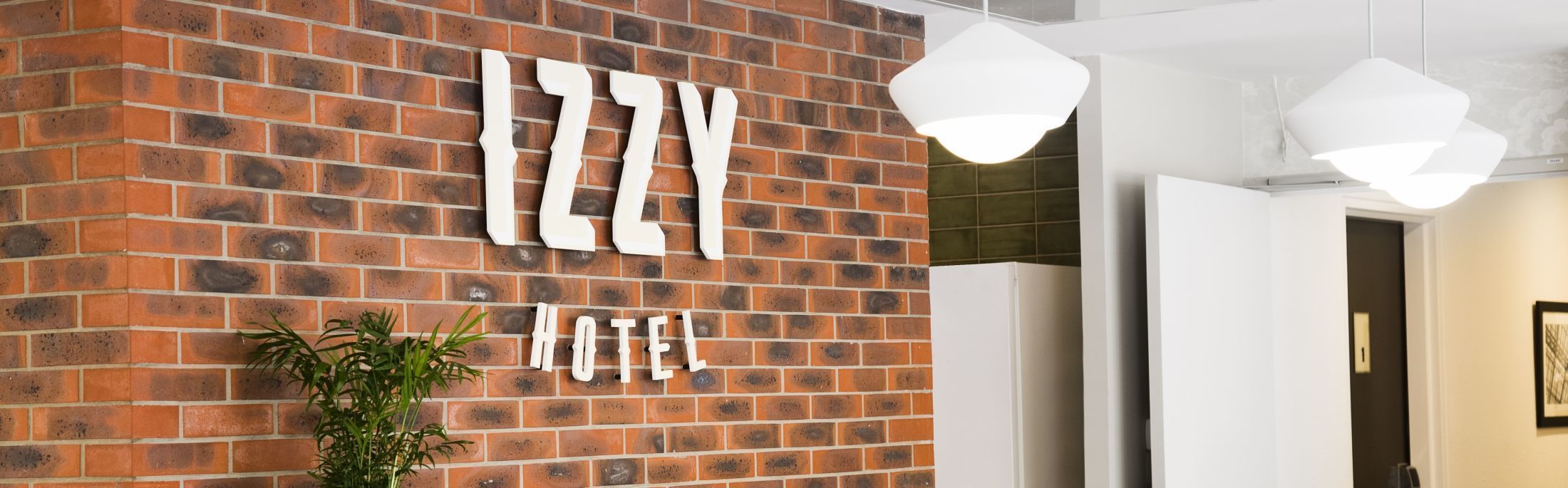 Hotel Izzy - Lobby